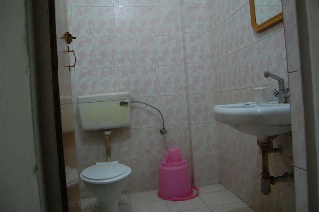 Puja Guest House Váránaszi Szoba fotó