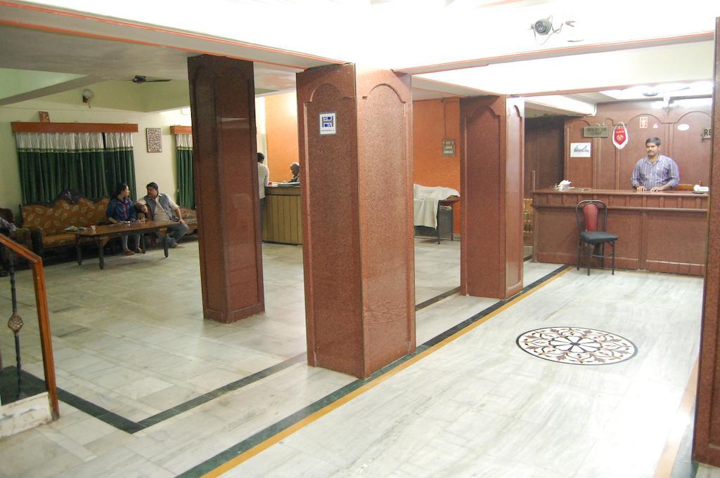 Puja Guest House Váránaszi Kültér fotó