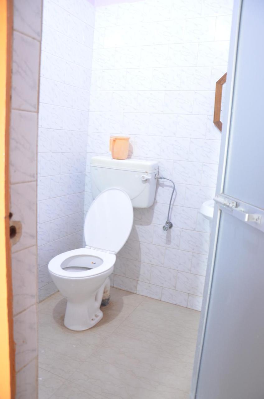 Puja Guest House Váránaszi Kültér fotó